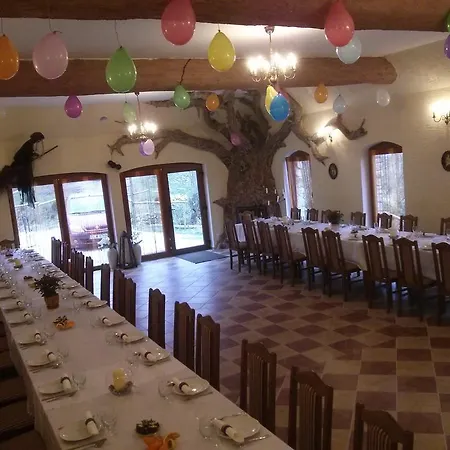 Zbójna Debra Bed and breakfast 3*