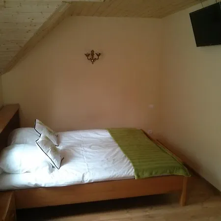 Zbojna Debra Bed & Breakfast 2*