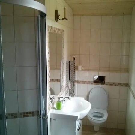 Zbójna Debra Bed and breakfast