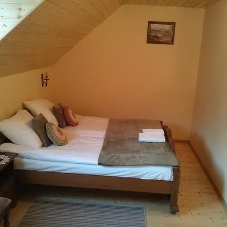 Bed & Breakfast Zbojna Debra 2*