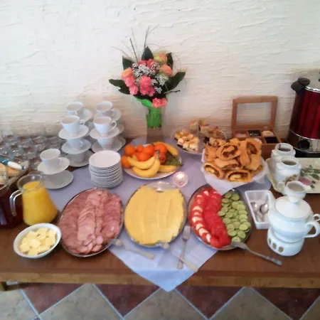 Zbojna Debra 3* Golejów